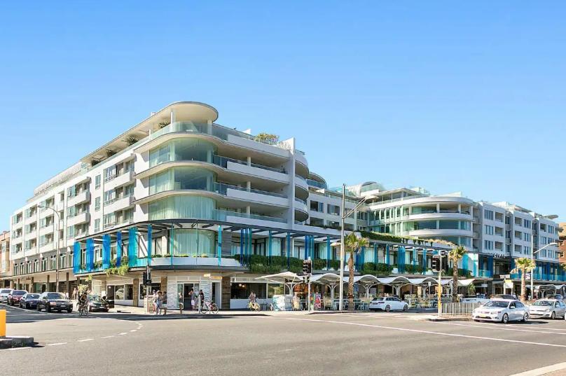 Best Location At Bondi Beach, On The Beach! Apartamento Sidney Exterior foto